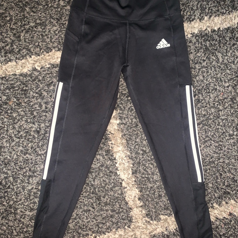 Black Adidas leggings